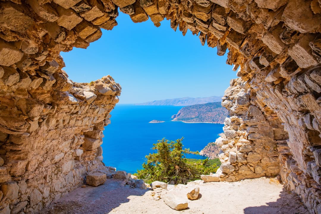 Richard Explorer Travel Holidays